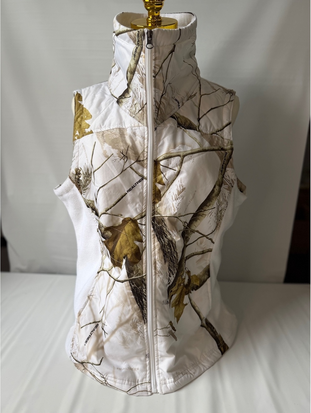 Northcrest Womens L Realtree Snow Camo Puffer Vest Fleece Lined Full Zip